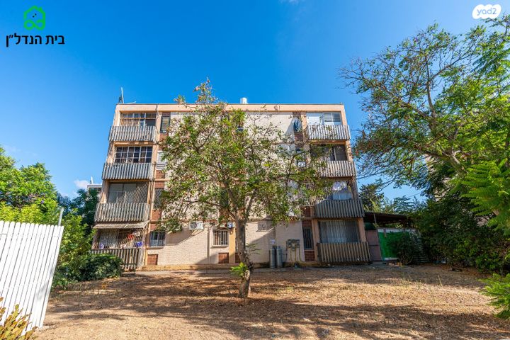 דירה, קנדי, אור עקיבא