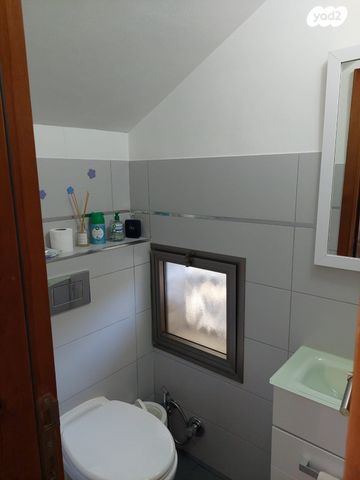 דירת גן, הנוריות, רמות יצחק, נשר