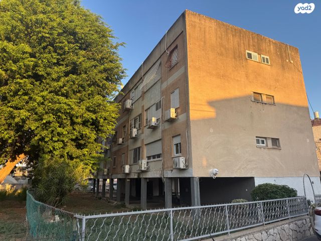 דירה, קרית אתא