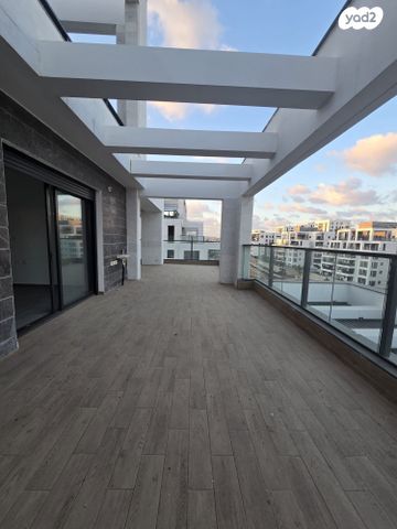 גג/ פנטהאוז, לבונה, אור ים, אור עקיבא