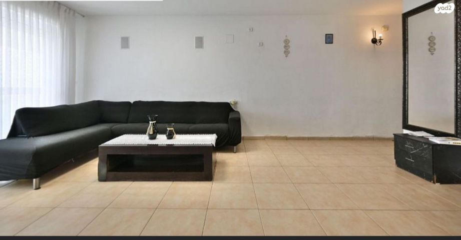 דירה, משה דיין, נווה סביון, אור יהודה