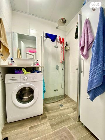 דירה, שדרות מנחם בגין 2, גבעת אולגה, חדרה