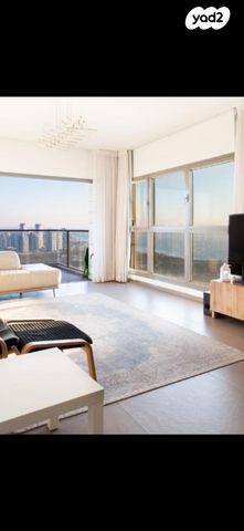 דירה, נתניה