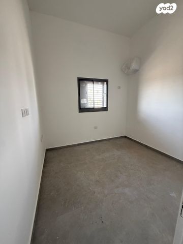 גג/ פנטהאוז, אופקים