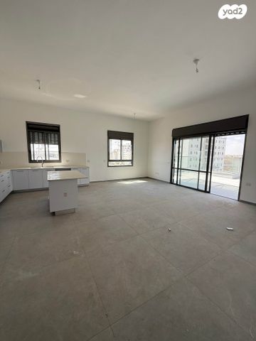 גג/ פנטהאוז