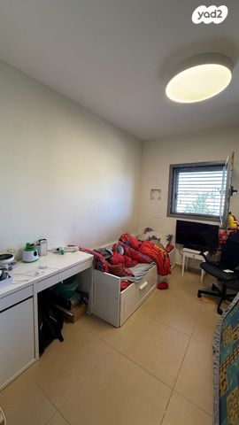 דופלקס, האחים טרבס, ד' / מערב מרכז העיר, רחובות