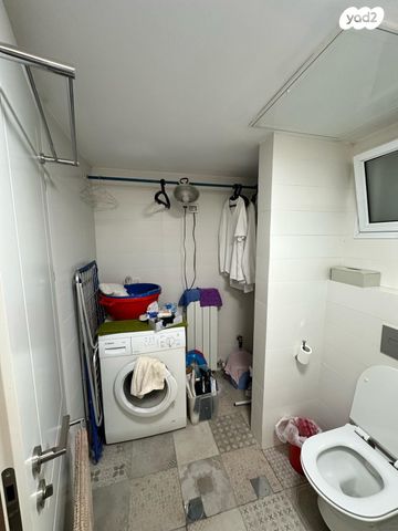 דירה, מאיר נקר 12, ארמון הנציב, תלפיות מזרח, ירושלים