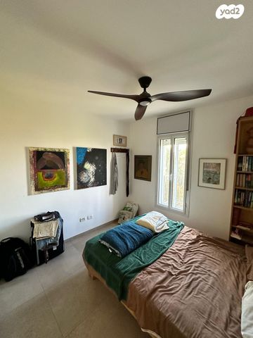 דירה, מאיר נקר 12, ארמון הנציב, תלפיות מזרח, ירושלים