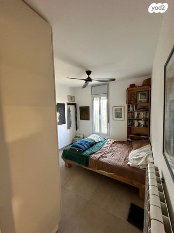 דירה, מאיר נקר 12, ארמון הנציב, תלפיות מזרח, ירושלים