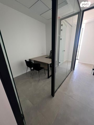 משרדים, האורזים, אזור תעשיה קרית אליעזר, נתניה