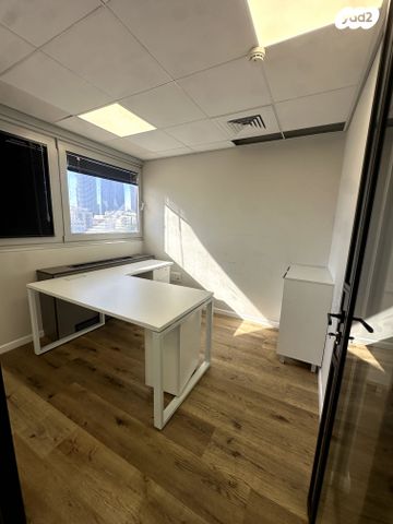 משרדים, יגאל אלון 90, ביצרון ורמת ישראל, תל אביב יפו