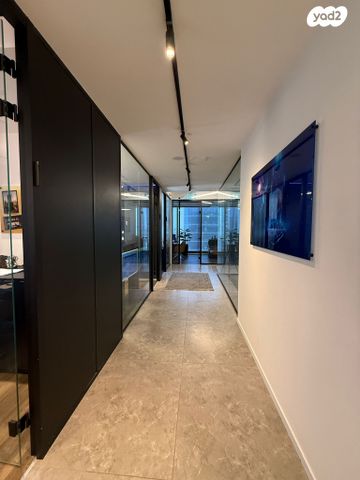 משרדים, פתח תקווה