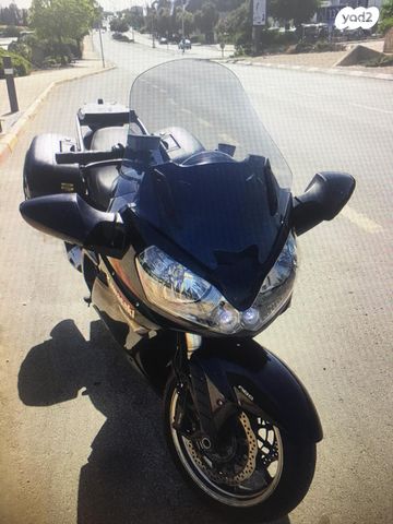 קאוואסאקי GTR1400