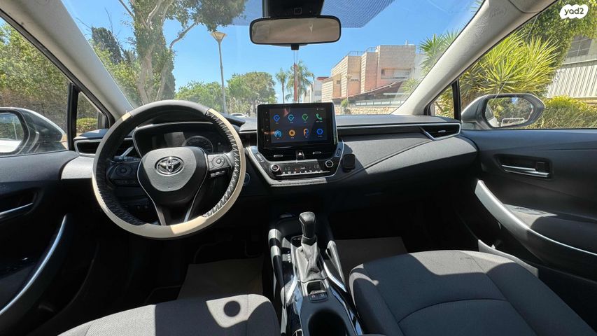 טויוטה קורולה