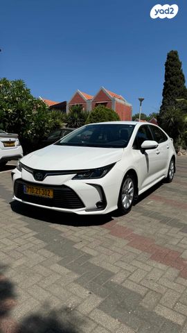מודעת רכב טויוטה קורולה