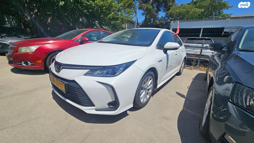 מודעת רכב טויוטה קורולה