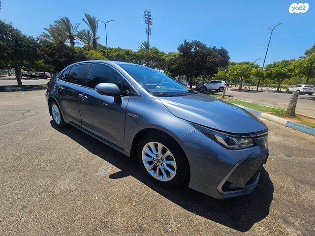 טויוטה קורולה