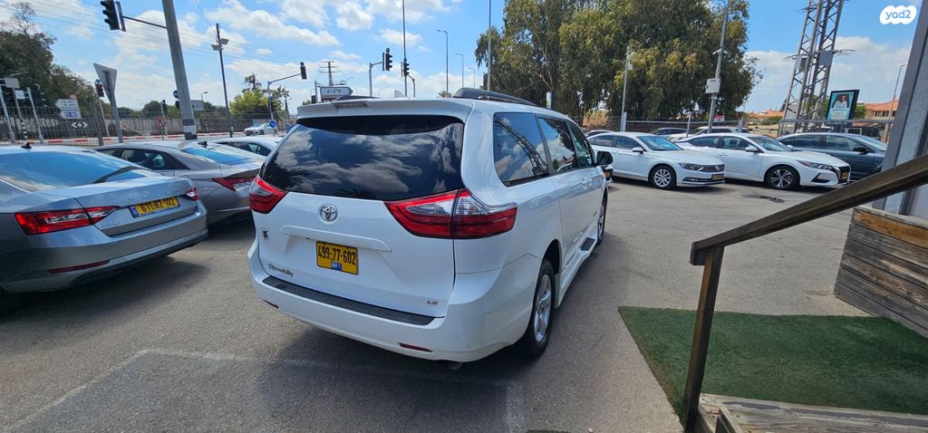 טויוטה סיינה