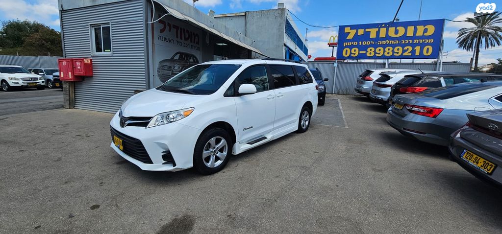 מודעת רכב טויוטה סיינה