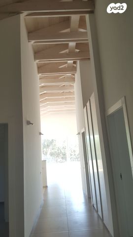 בית פרטי/ קוטג', שדרות הכניסה 1, בית אלפא, בית אלפא