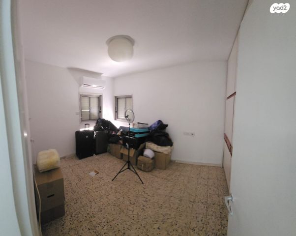 דירה, טרומפלדור 58, כפר גנים א, פתח תקווה