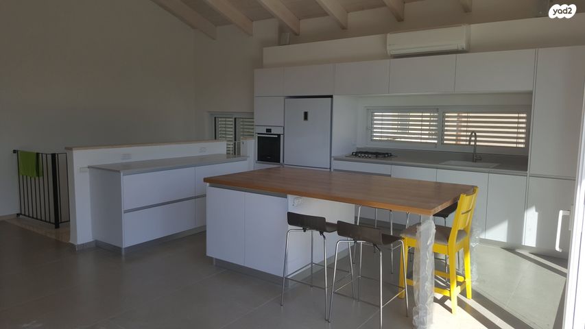 בית פרטי/ קוטג', שדרות הכניסה 1, בית אלפא, בית אלפא