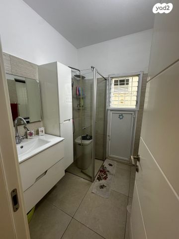 דירה, בלפור 80, עצמאות יוספטל, בת ים