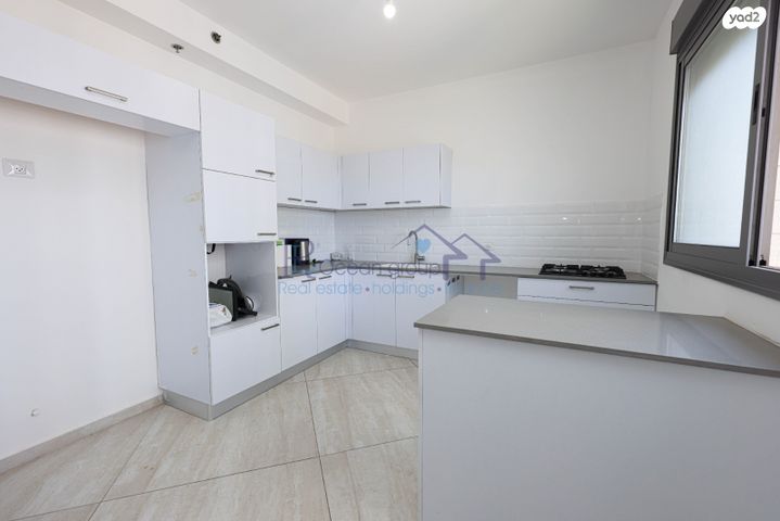 דירה, ארצי שרמן 2, גלי הים, נתניה