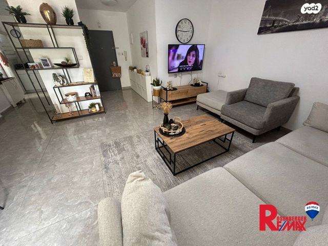 דירה, יונה צבי פיינשטיין 5, מישור הנוף, ראשון לציון