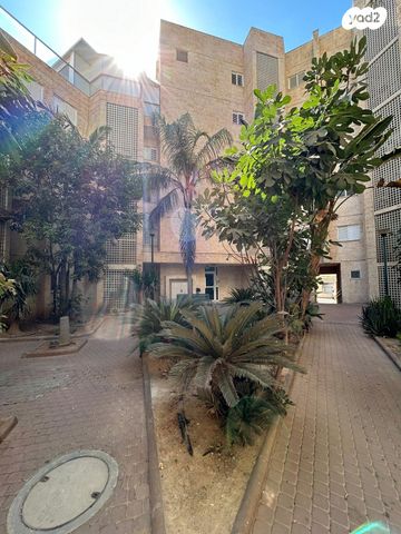 דירה, חיים גרינפלד, רמות הרכס, באר שבע