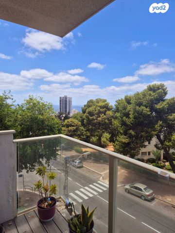 דירה, דרך צרפת 62, קרית שפרינצק, חיפה