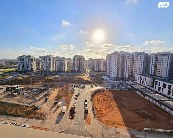 דירה, נאוה סמל, צומת סביון, קרית אונו