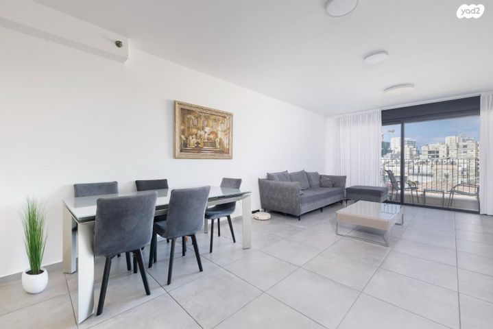 דירה, רמב"ם, הגבול רוטשילד, בת ים