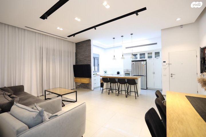 דירת גן, יוסף בורג, נווה זאב, נאות אילן, באר שבע