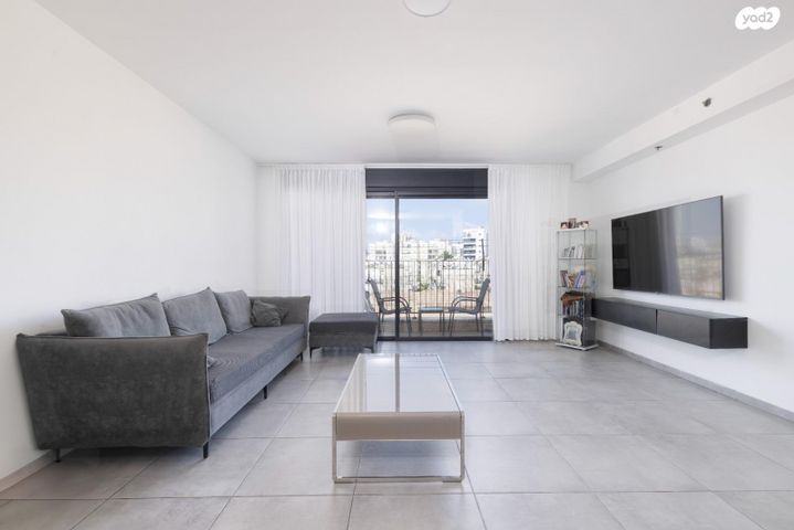 דירה, רמב"ם, הגבול רוטשילד, בת ים