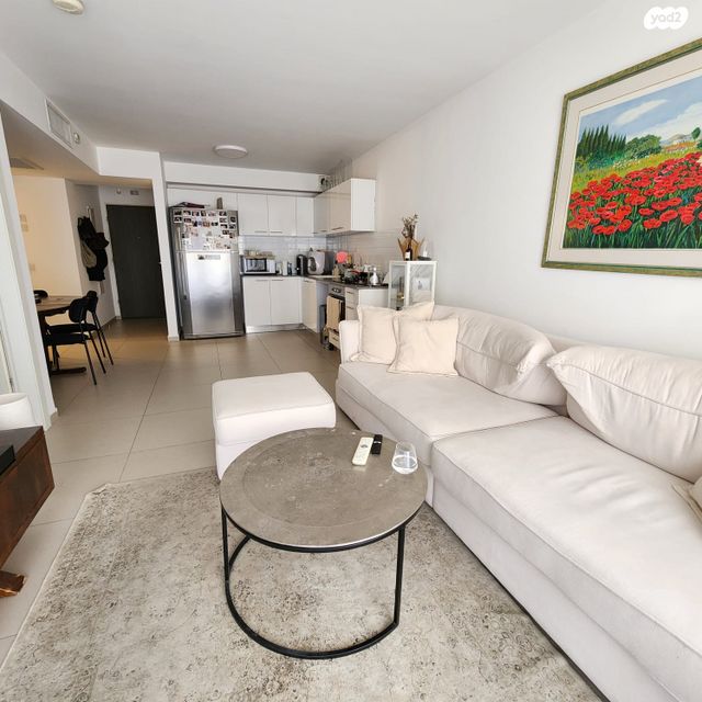 דירה, נחלת בנימין, פלורנטין, תל אביב יפו