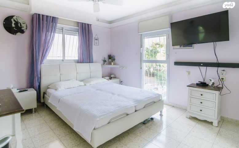 דירה, שדרות מנחם בגין 7, קרית הסביונים, יהוד מונוסון