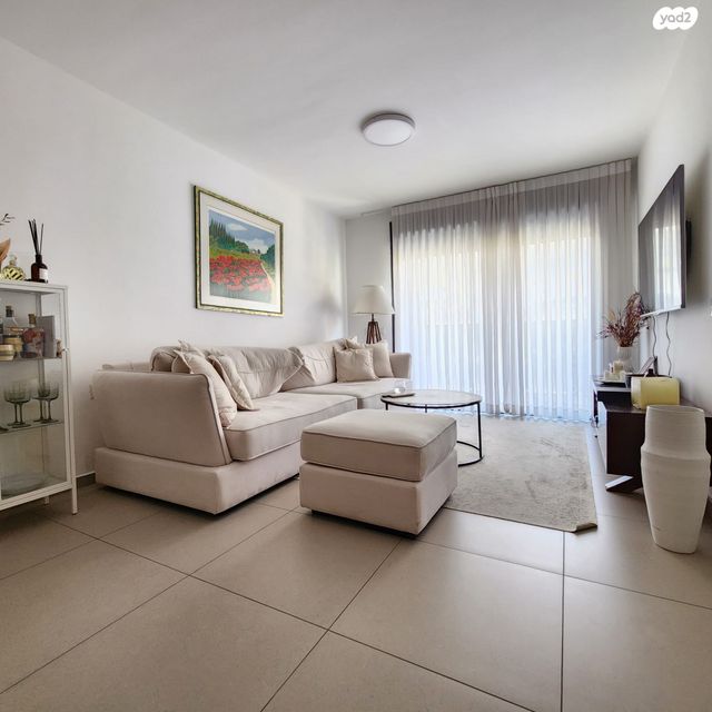 דירה, נחלת בנימין, פלורנטין, תל אביב יפו