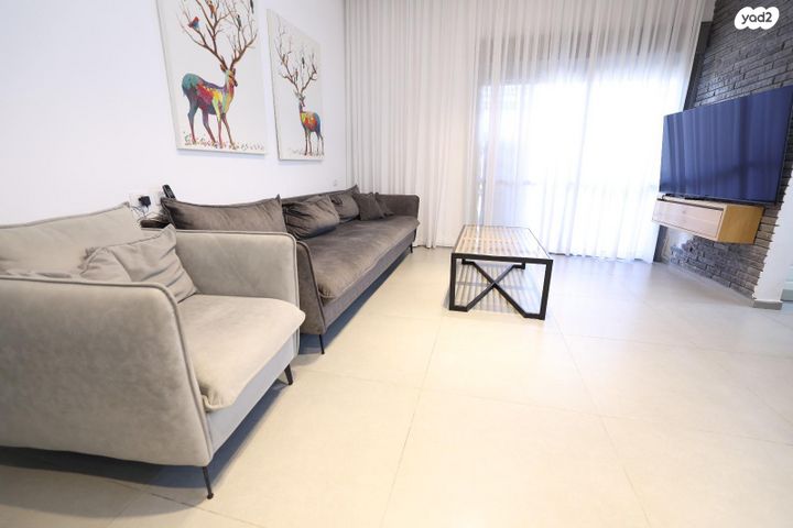 דירת גן, יוסף בורג 88, נווה זאב, נאות אילן, באר שבע