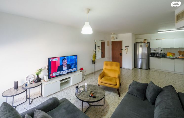 דירה, הזמיר 42, נהריה הירוקה, נהריה