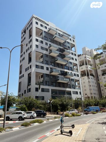 דופלקס, נווה גן, רמת השרון