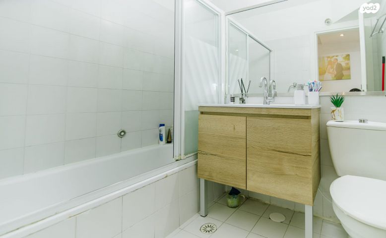 דירה, שדרות מנחם בגין 7, קרית הסביונים, יהוד מונוסון