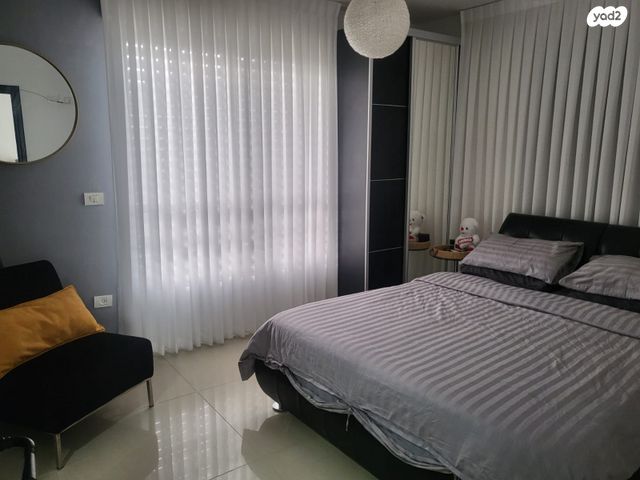 גג/ פנטהאוז, חיל האוויר 5, נווה חוף, ראשון לציון