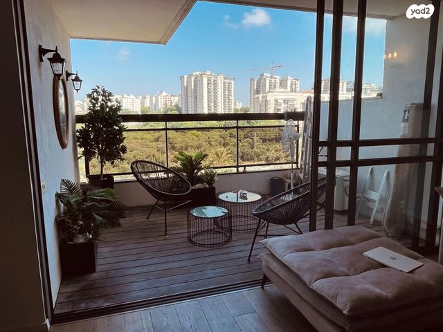 אורי צבי גרינברג 7