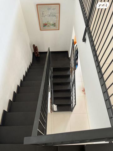 דופלקס, נווה גן, רמת השרון