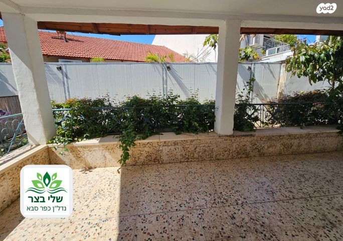 דו משפחתי, ותיקים, כפר סבא