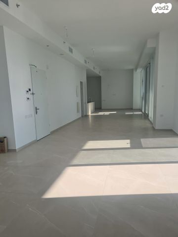 דירה, סיטי, גבעתיים