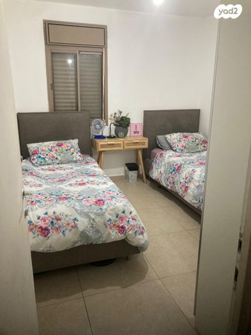 דירה, הפרחים, כרמיאל