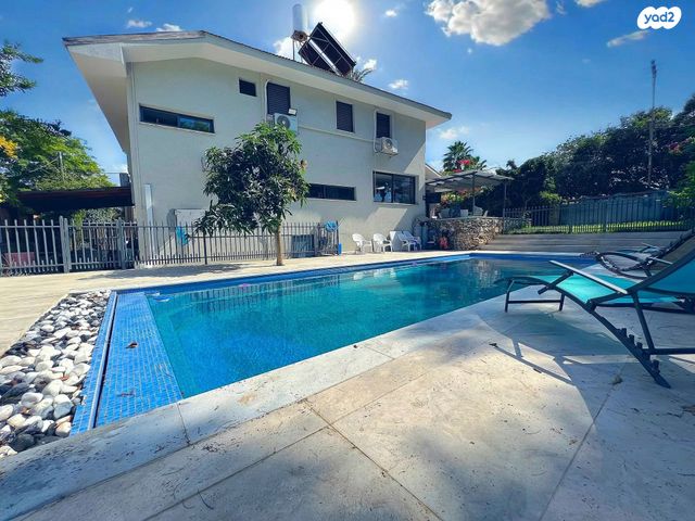 בית פרטי/ קוטג'