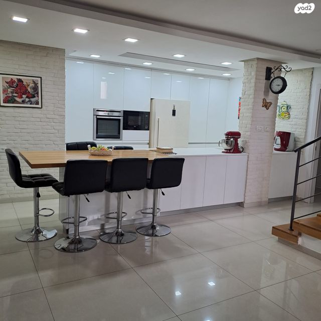 בית פרטי/ קוטג', יהודה דה בוטון 8, נאות לון, באר שבע